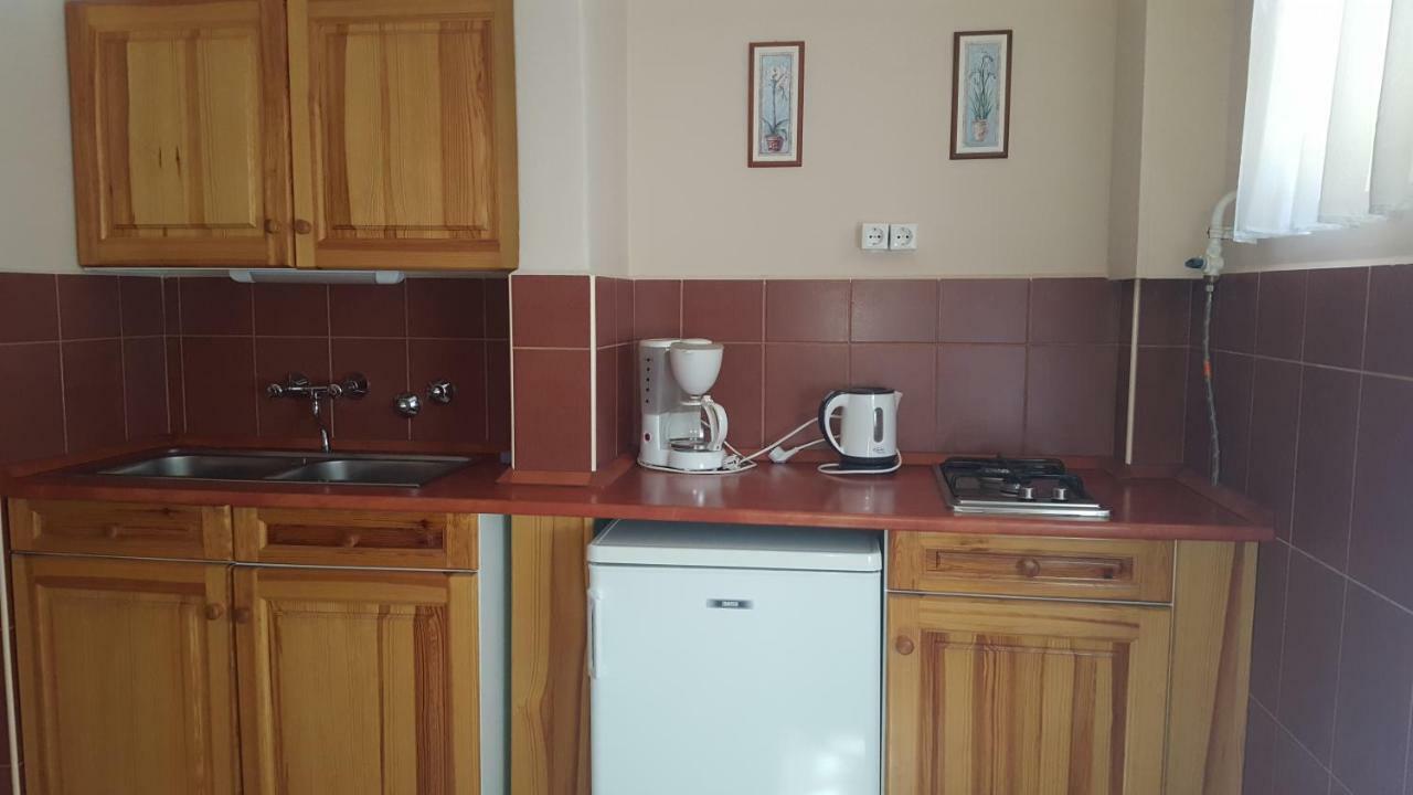 Lazar Apartmanok Хевіз Екстер'єр фото
