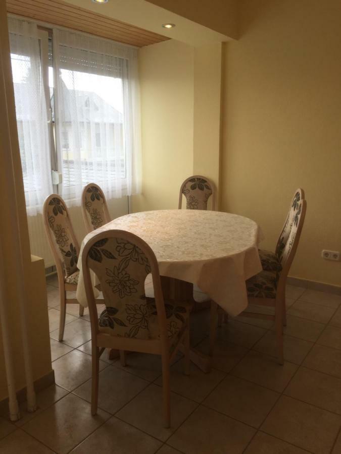 Lazar Apartmanok Хевіз Екстер'єр фото